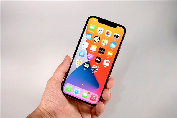 房山苹果手机维修分享iOS 14.2修订版已到，专属iPhone 12系列 